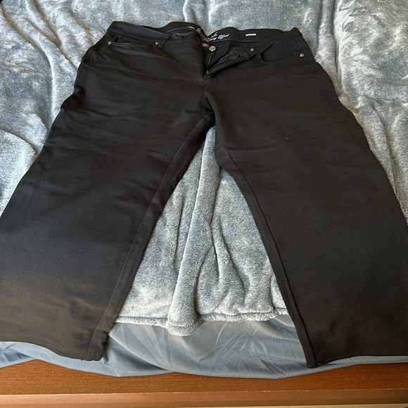 Black size 18 Gloria Vanderbilt pants - Picture 1 of 7
